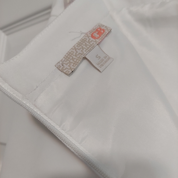 Donated - Gianni Bini Miniskirt - Picture 4 of 7